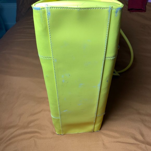 Wilson's Leather Yellow Tote Bag with Leopard Print Interior - Picture 7 of 11